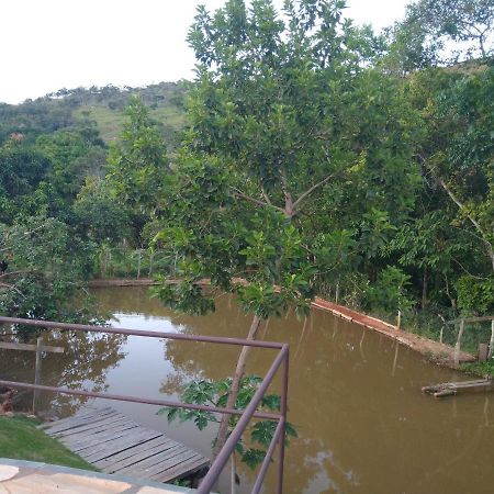 Sitio Pe Da Serra - Pousada Rural Capitólio Exteriör bild
